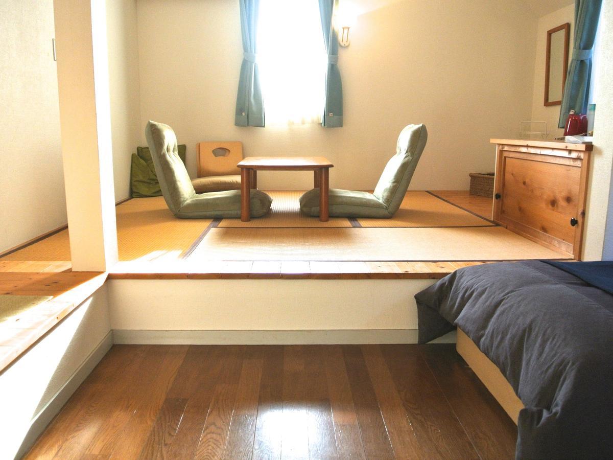 Country Inn Galley Ito  Bilik gambar